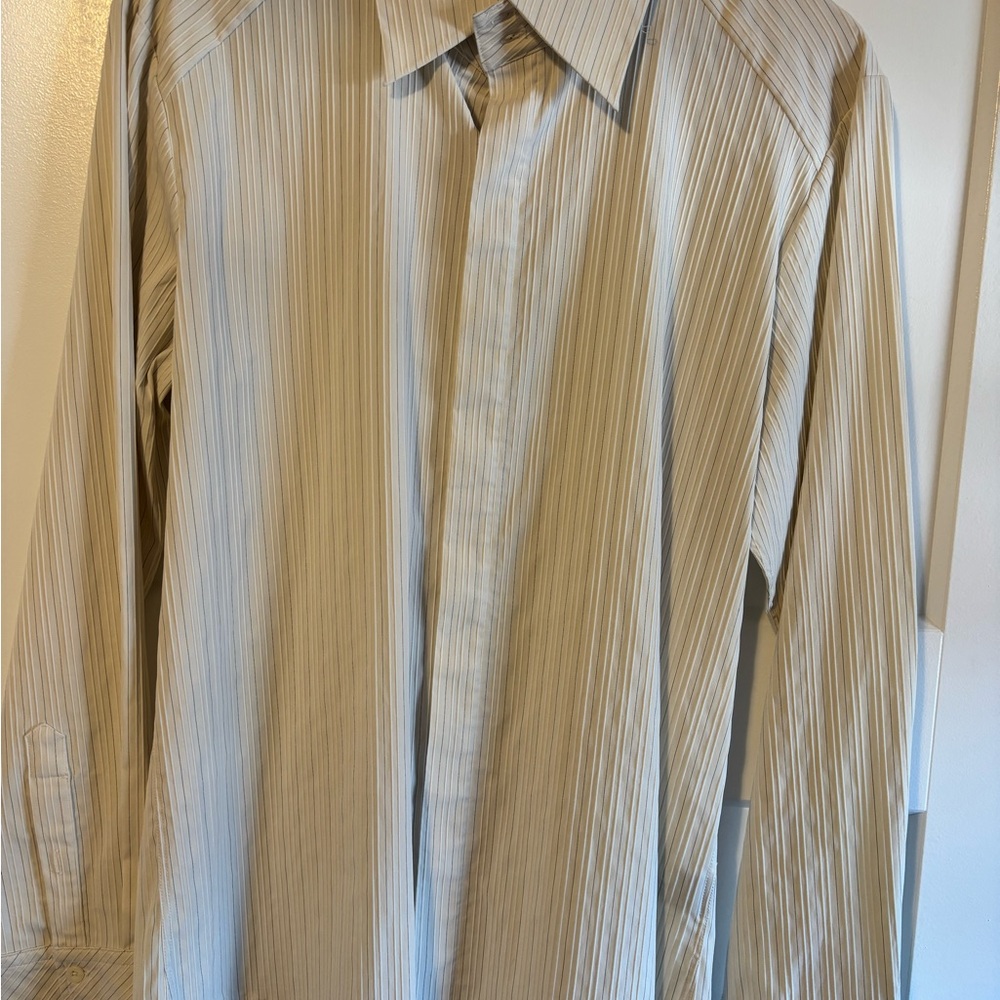 7 Diamonds men’s dress shirt
